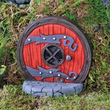 Okrúhle dvere k domčeku víl