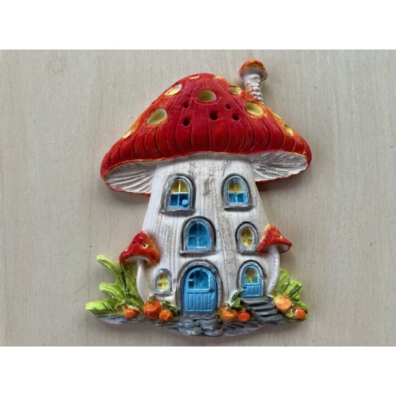 DOMČEK VÍL 10 cm (1ks)